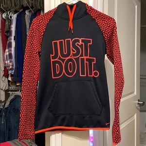 Nike therma fit red and black